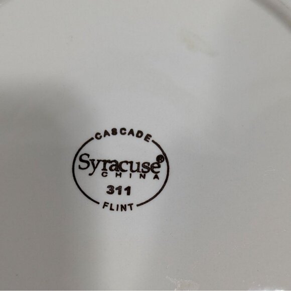 Syracuse China Cascade Flint Plate 9.75" White Glossy Vintage Dinnerware - Picture 9 of 9